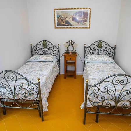 Semesterbostad Casa Serena